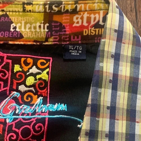 Robert Graham Striped Shirt Classic Fit Colorful Men’s Size XL EUC - Picture 5 of 12
